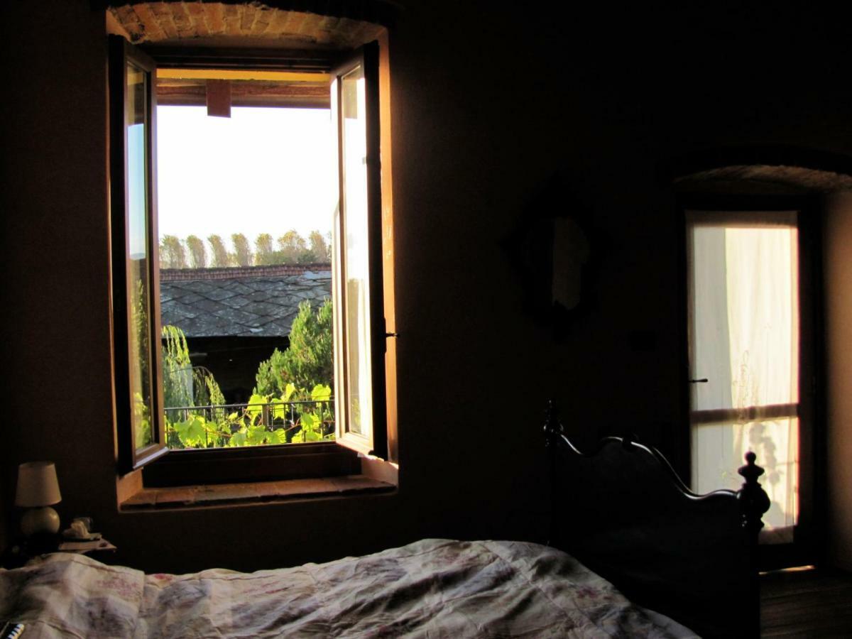 B&B Cascina Marie Bricherasio ภายนอก รูปภาพ